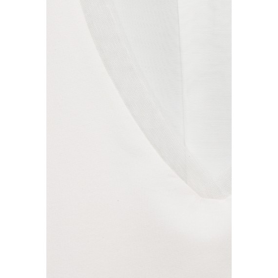 Feminines T-Shirt mit asymmetrischem Saum /