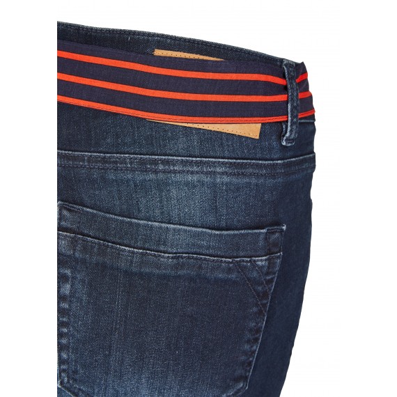Kombistarke Jeans mit gestreiftem Gürtel /