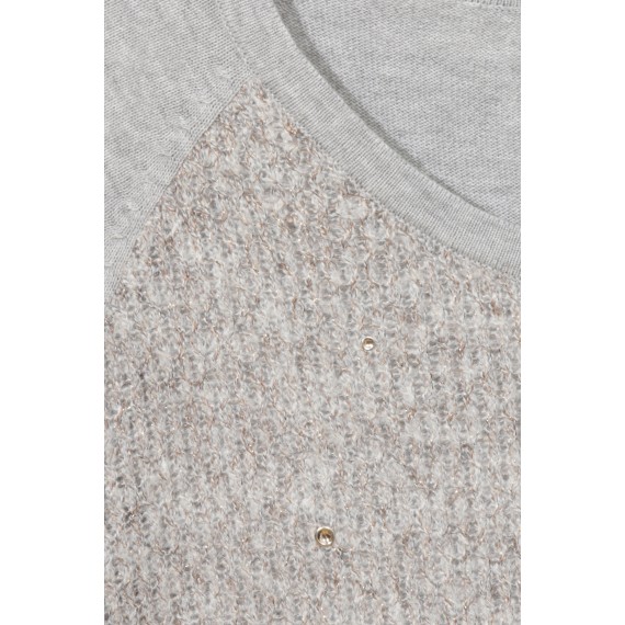 Schimmernder Pullover mit Verzierungen /