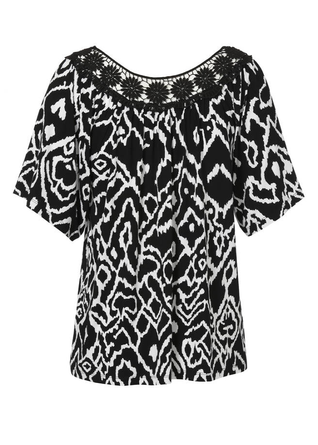 Black & White 1/2 Arm Shirt mit Spitzenbesatz / 