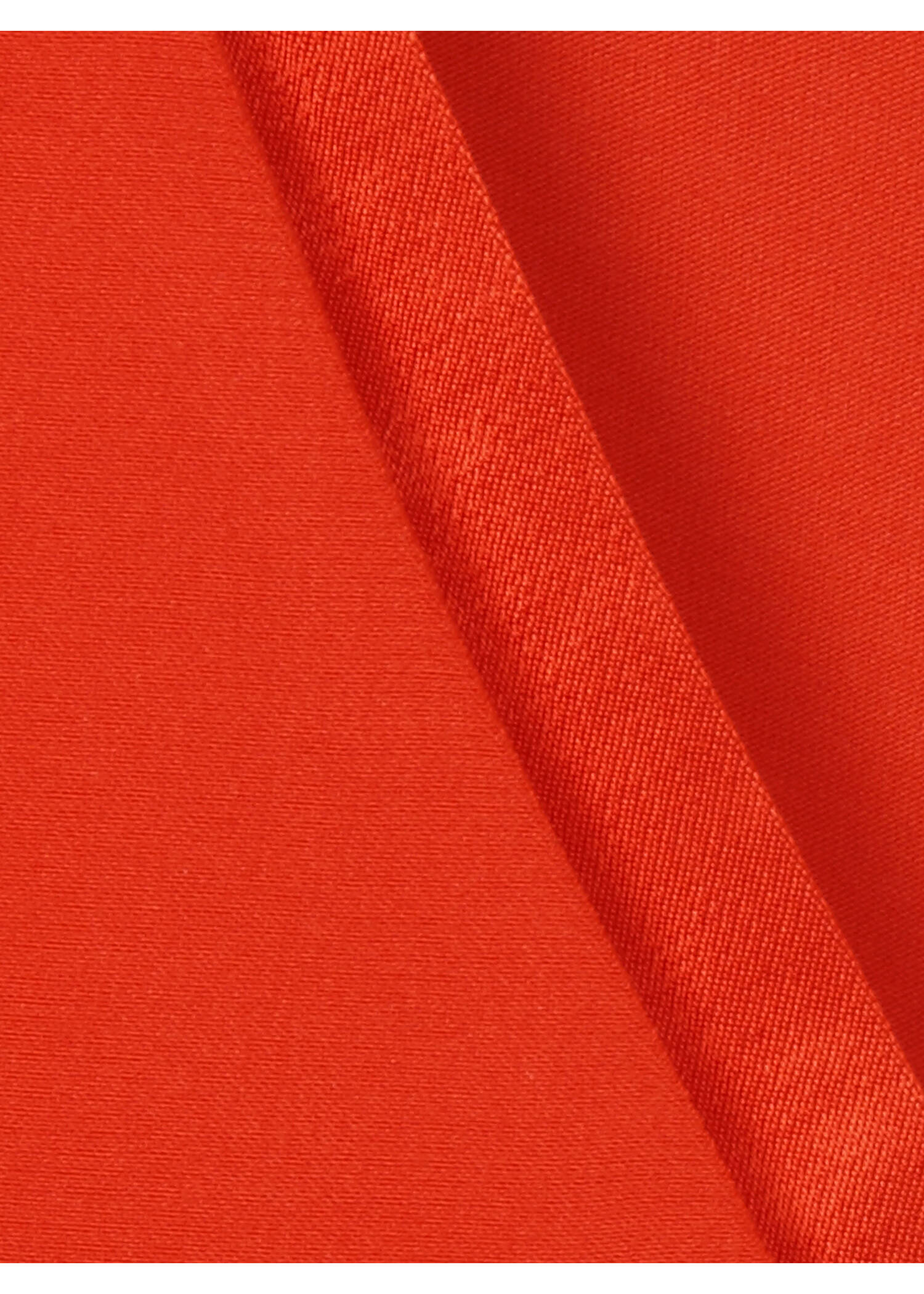 Fließende Viskosebluse mit V-Ausschnitt /