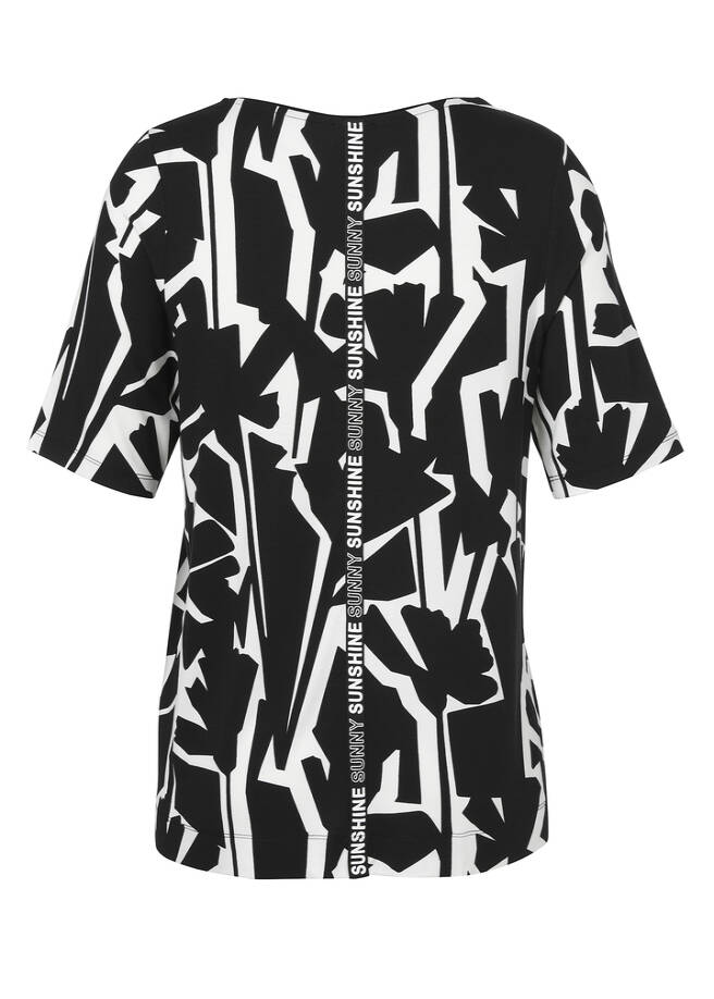 Black & White T-Shirt mit Letter-Print am Rücken / 