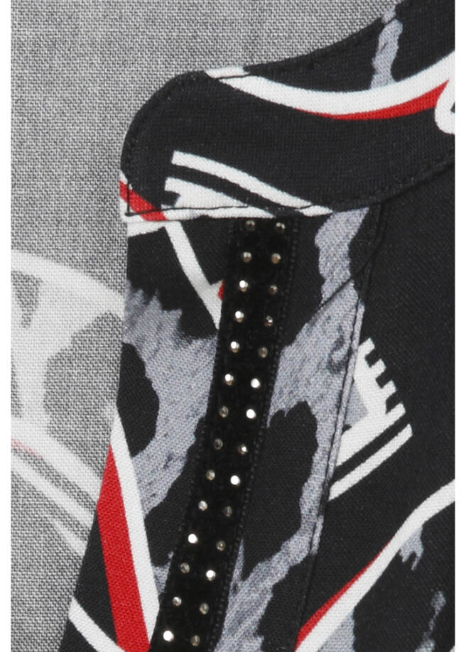 Fließende Viskose-Tunika mit Letter-Print / 