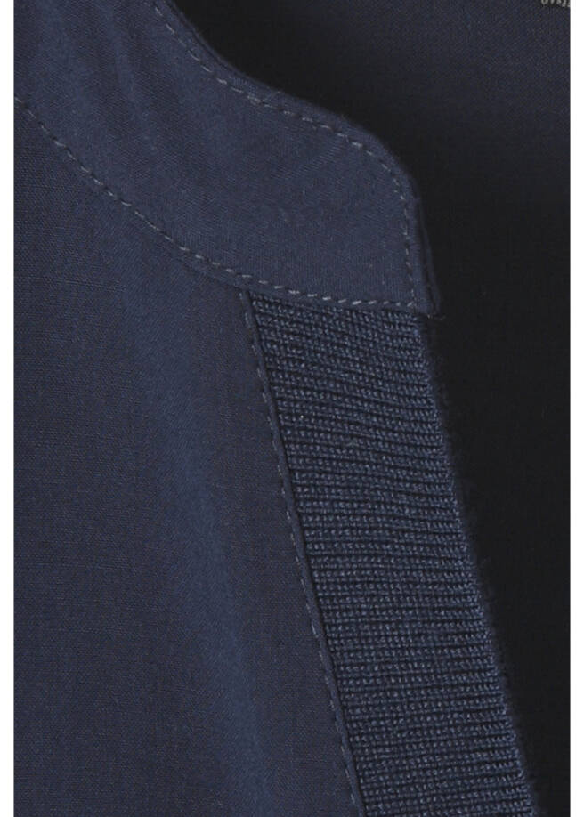 Edle Viskose-Tunika / 