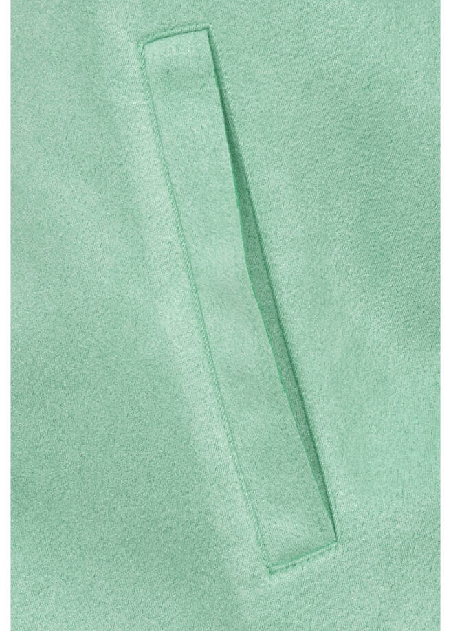 Reverjacke aus veganem Veloursleder /