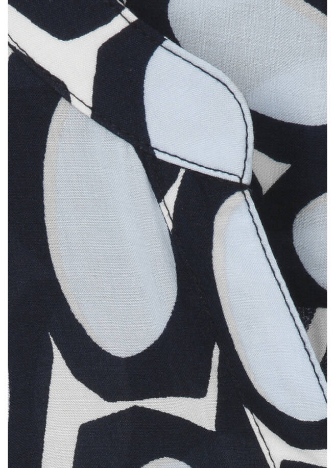 Print-Bluse aus reiner Viskose / 