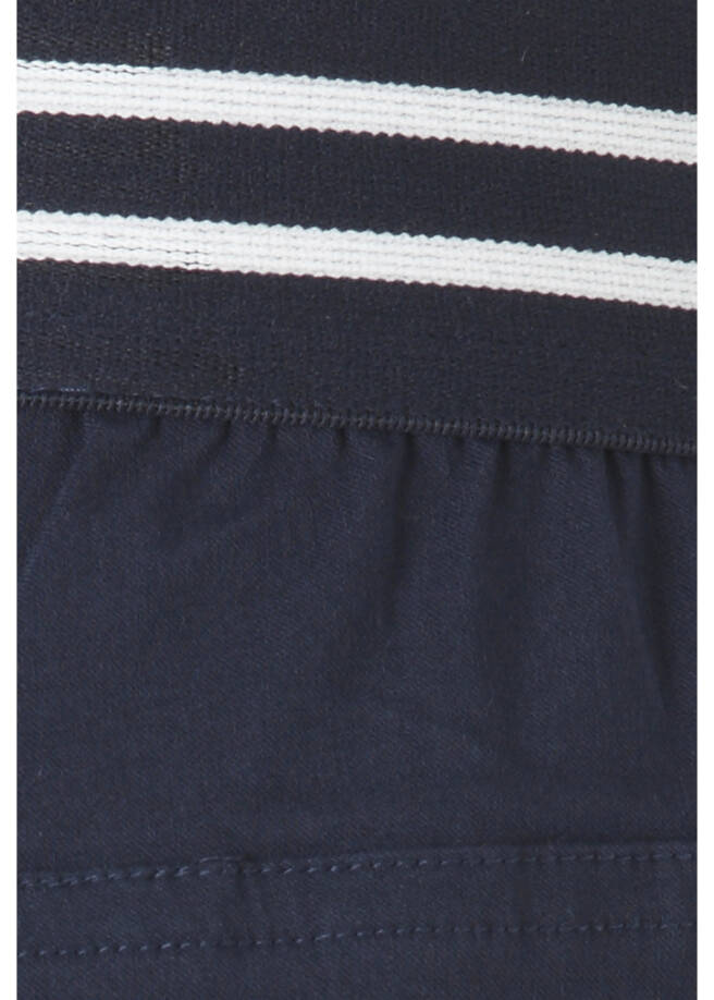 Feine Stretchhose, knöchellang / 