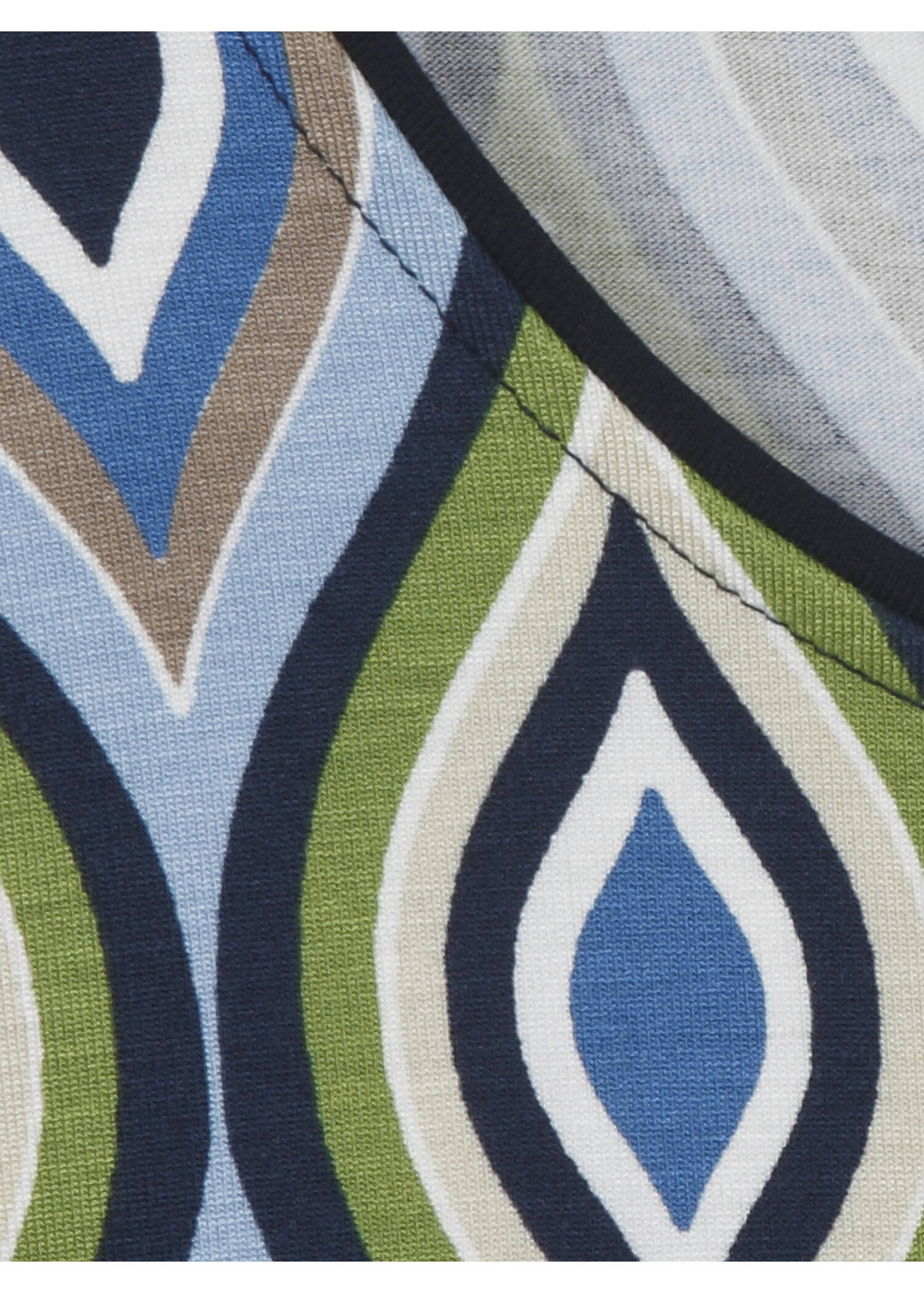 3/4-Arm Viskose-Jersey Shirt mit Print in Trendfarben /