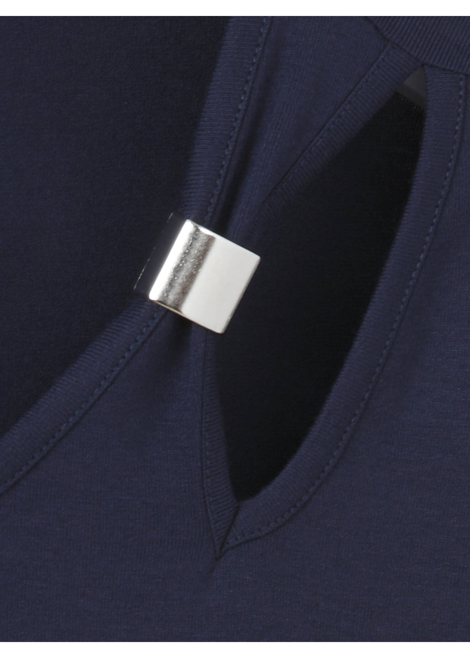 Premium Kombi-Shirt mit Cut-Out Schulter-Detail /