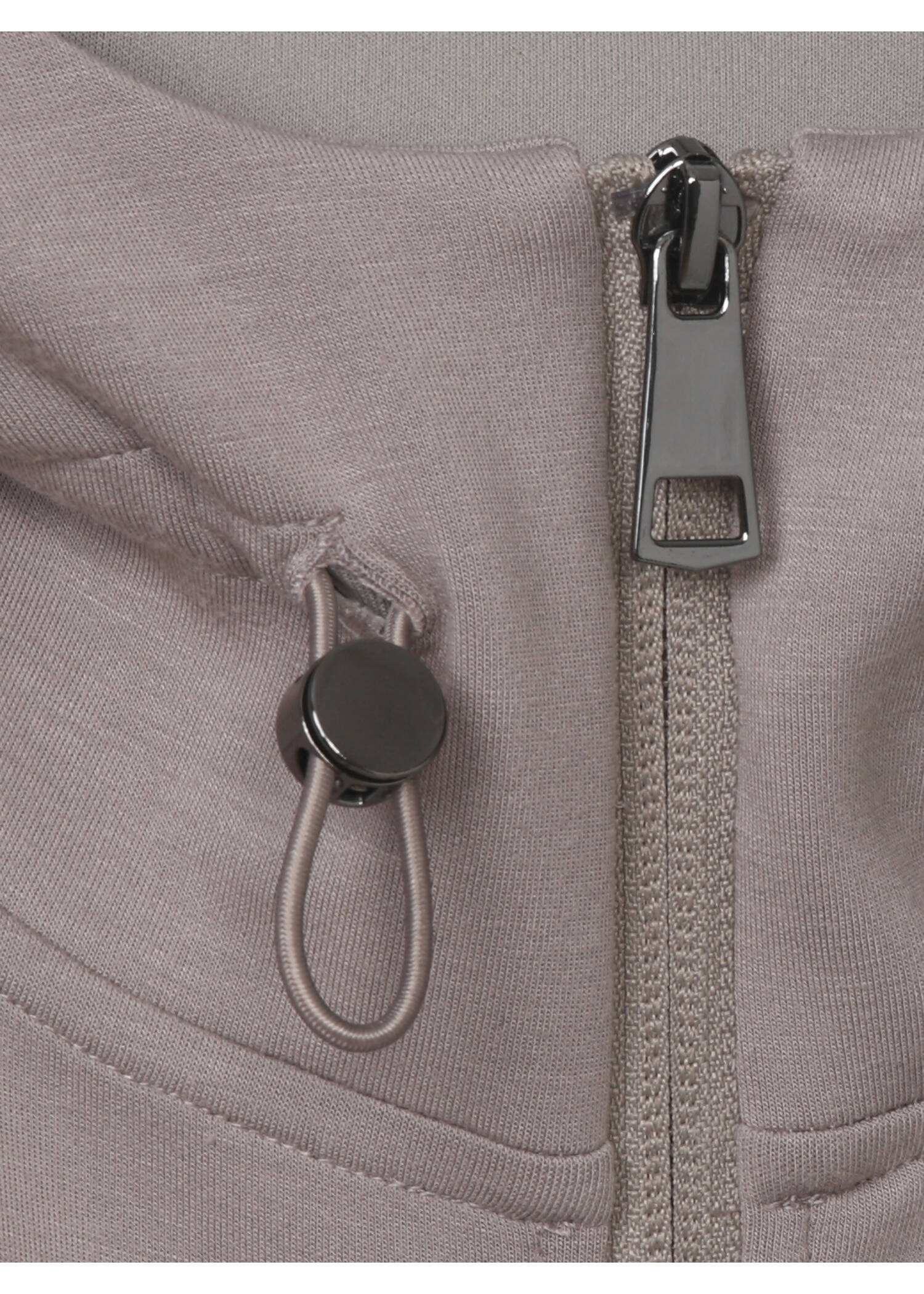 Dezente Kapuzensweatjacke mit Ziernaht /