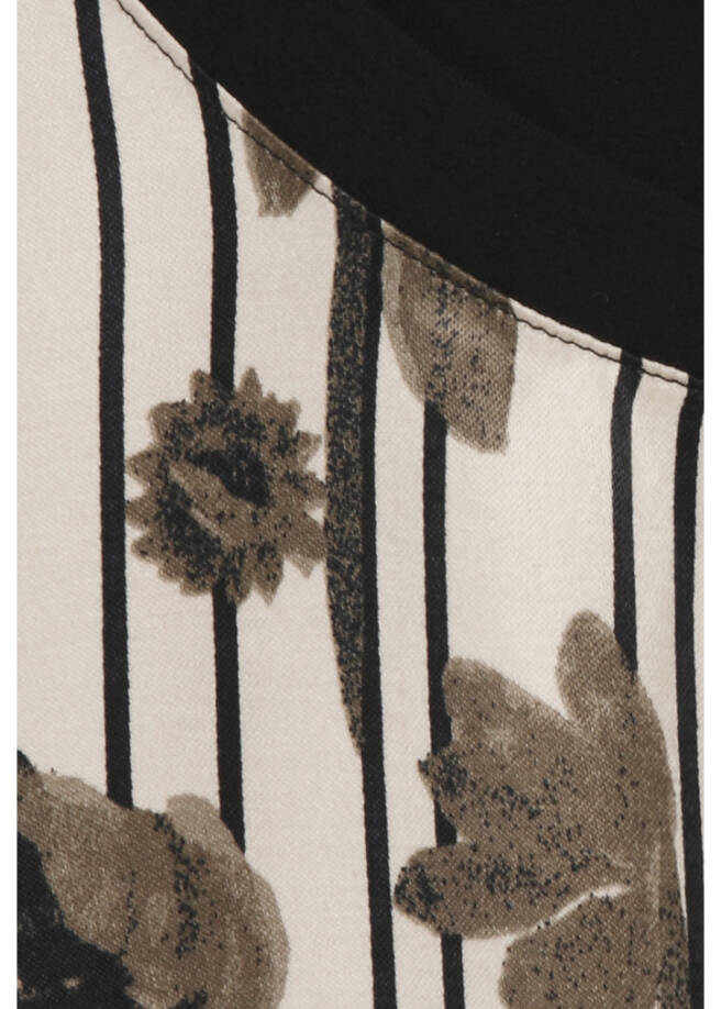 Blusenshirt in edler Farbharmonie / 