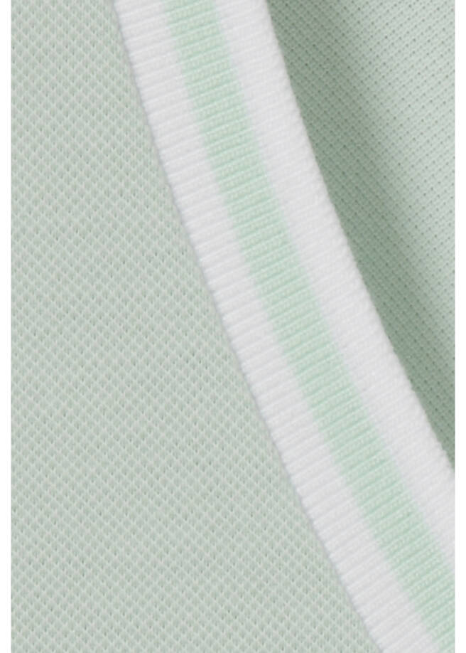 Edles Halbarm-V-Shirt Baumwoll-Piqué / 